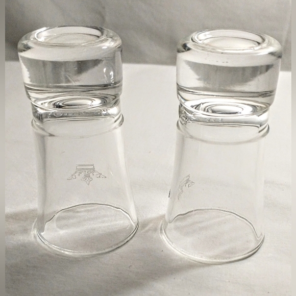 Set of Two Sobieski Polish Vodka Shot Glasses - Etched & Embossed - Picture 4 of 8